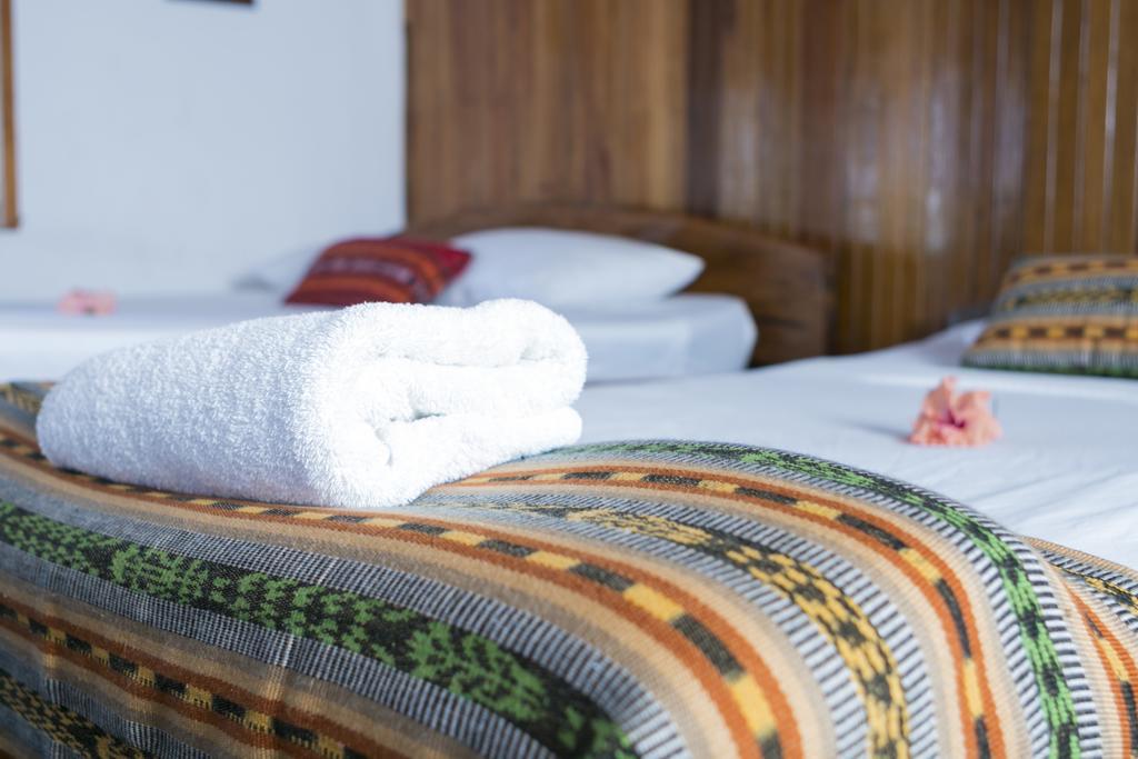 Hotel La Isla Inn Puerto Viejo de Talamanca Eksteriør bilde