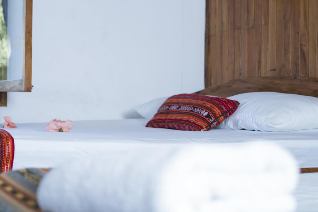 Hotel La Isla Inn Puerto Viejo de Talamanca Eksteriør bilde