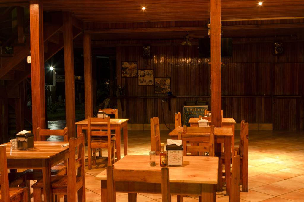 Hotel La Isla Inn Puerto Viejo de Talamanca Eksteriør bilde