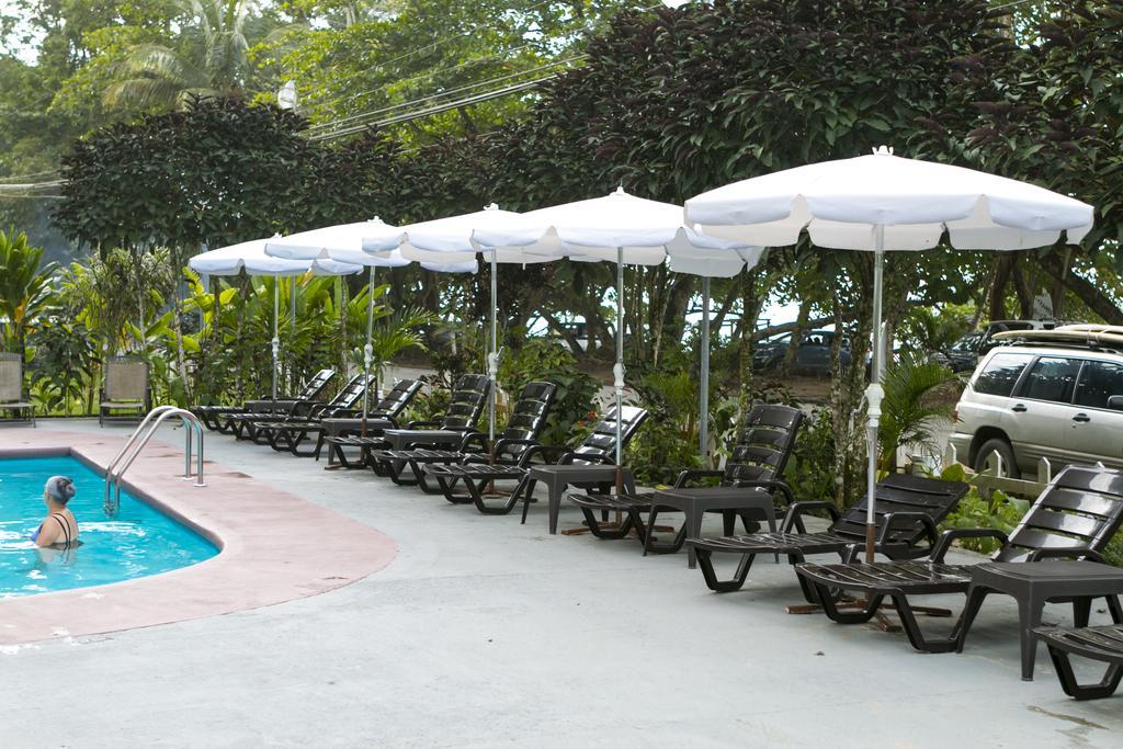 Hotel La Isla Inn Puerto Viejo de Talamanca Eksteriør bilde