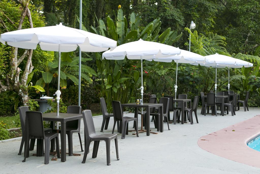 Hotel La Isla Inn Puerto Viejo de Talamanca Eksteriør bilde